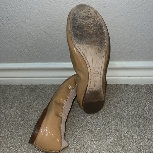 Tory Burch Caroline 2 Patent Leather Flats - Picture 5 of 8